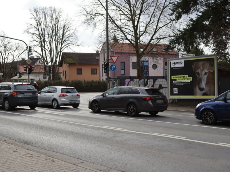 Homburger Landstr.  / Hagebuttenweg 14