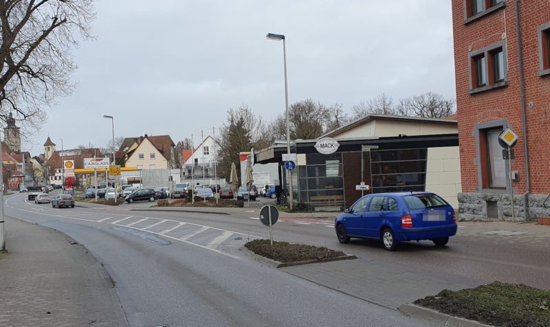 Ellwanger Str. 11 (B 290)  / Carglass Parkplatz