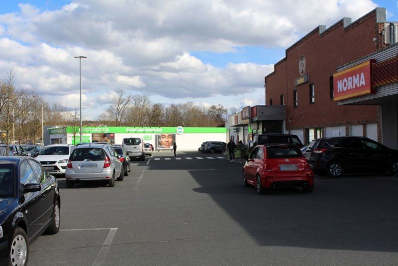 Nürnberger Str. 50  / Sto. 1 / Si. Eing. Rewe