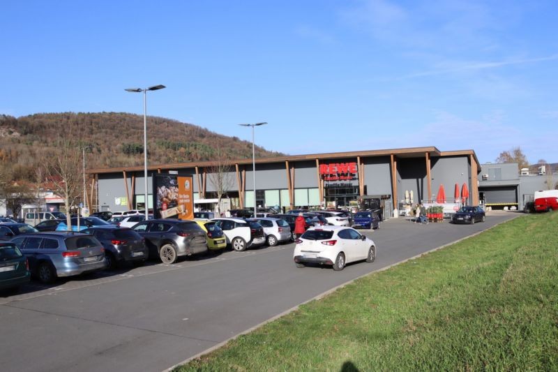 Oberes Tor 8  / Sto. 1 v. Rewe Eing. li.