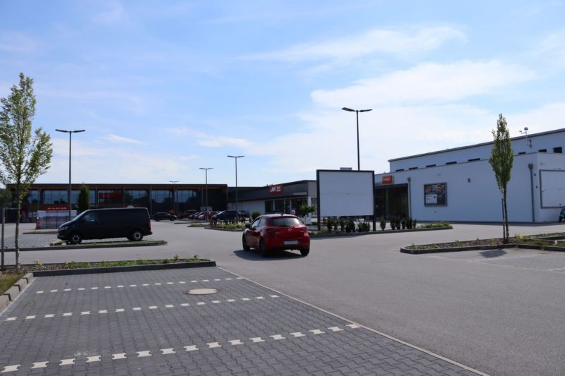 Landshuter Str. 28 / Sto. 1 re. / Si. Einf.
