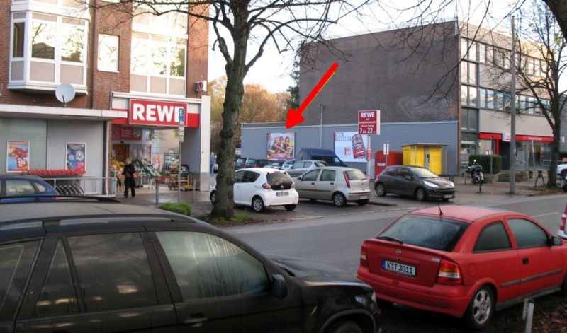 Alsterdorfer Str. 255  / Rewe Si. Eing. li.