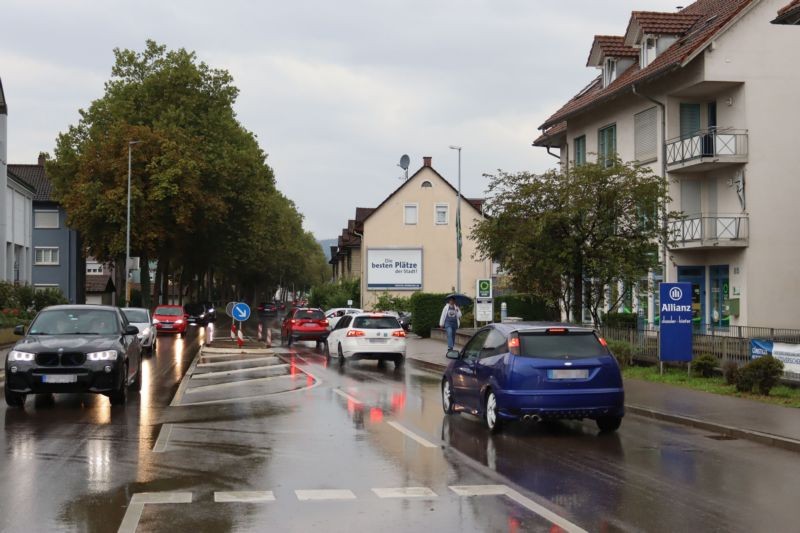 Schaffhauser Str. (B 34)  / Allmendweg 1