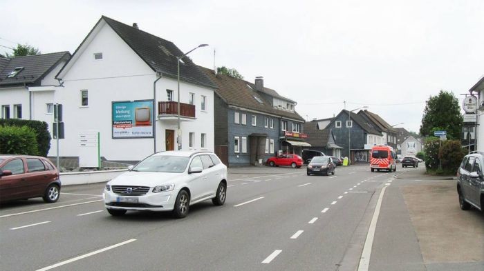 Kölner Str. 214  / Neb. Skoda