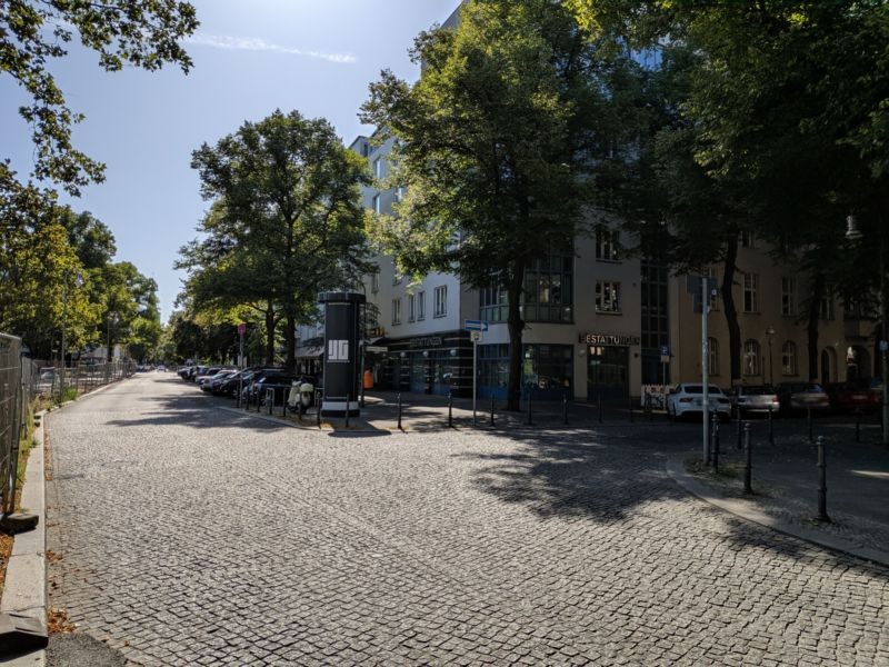 Bayerische Str. 35 nach Olivaer Platz