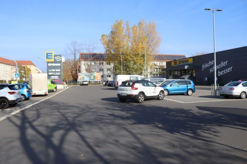 Straße des Friedens / Bergmannsring 66 re.