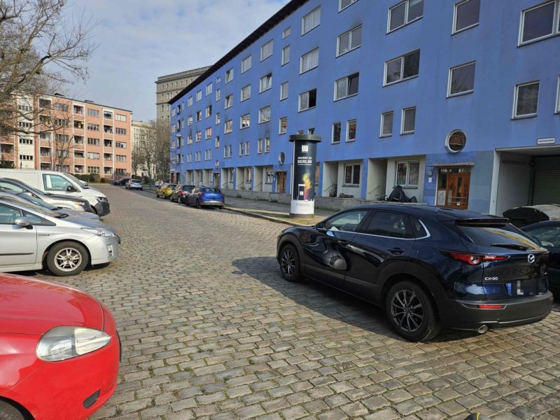 Lasdehner Str. 5 b ggü. Graudenzer Str.