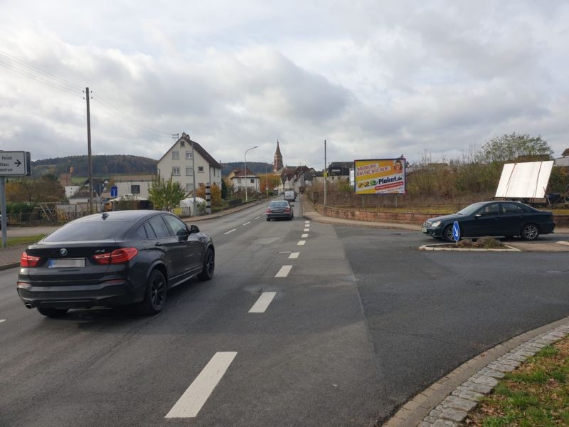 Bürgermeister-Henn-Str.  / Würzburger Str. (B 27) VS