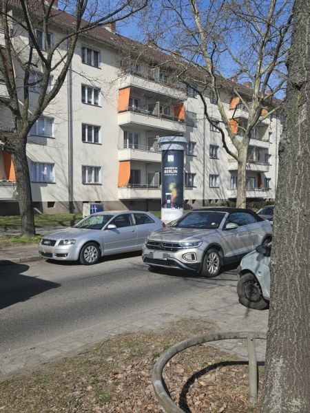 Rixdorfer Str. nach Wolfsburger Weg