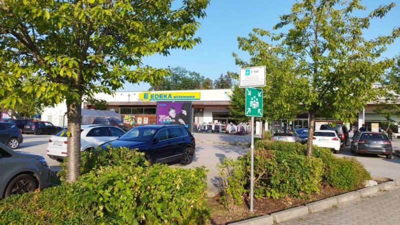 Friedländer Str. 4 / Edeka Si. (PP) Sto. 2