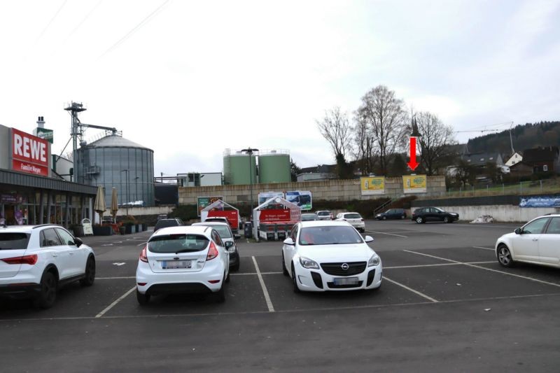 Schöllsweg  / Hornisterstr. 4  / Si. PP