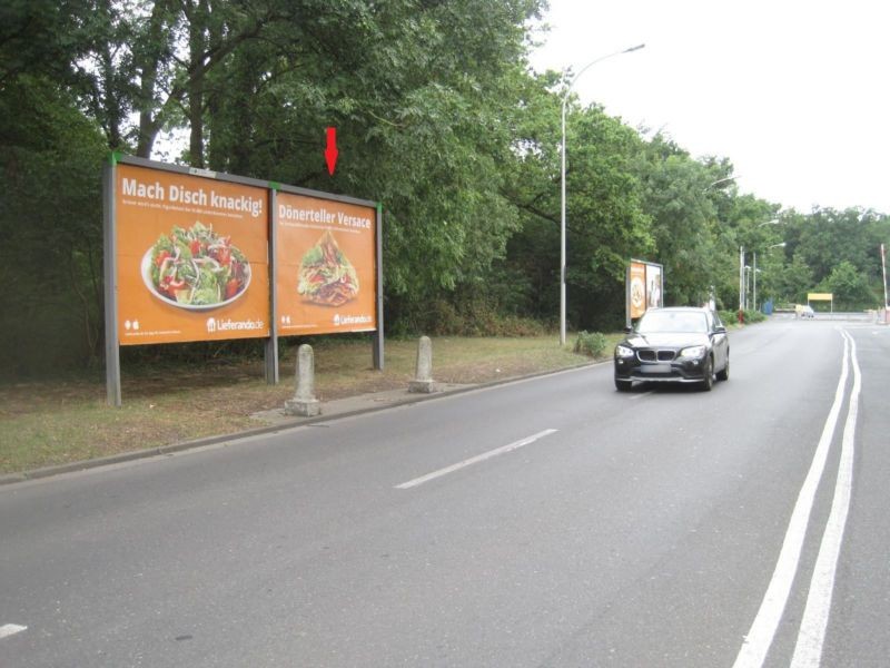 Am Hessen-Center geg. Anlieferung Kaufhof