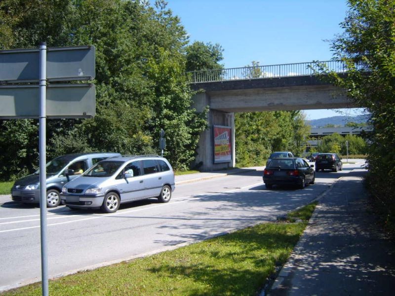 Egger Str./Ufg. Seite Konrad-Adenauer-Str.