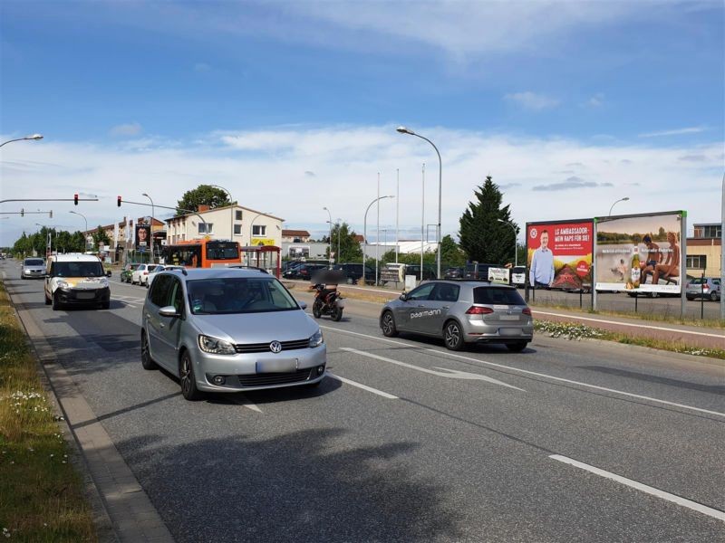 STRELITZER STR.NH.137/RE V. EINF. VERKEHRSBETR. 02