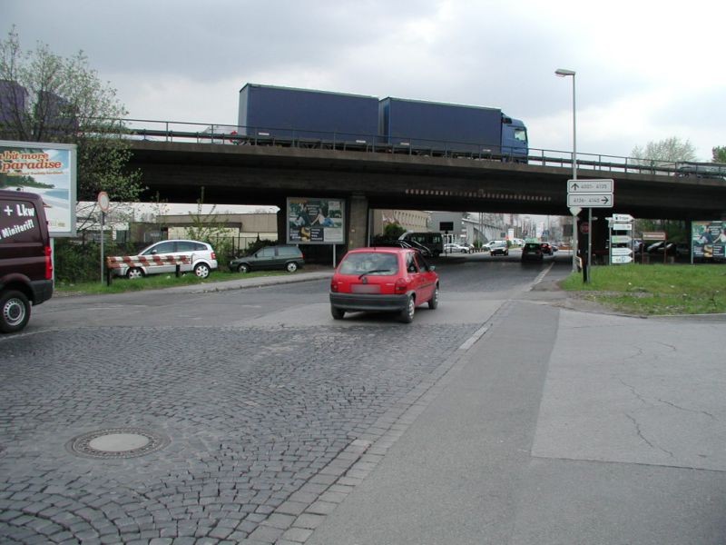 Max-Peters-Str. geg. Am Unkelstein/Ufg. BAB 40/li.