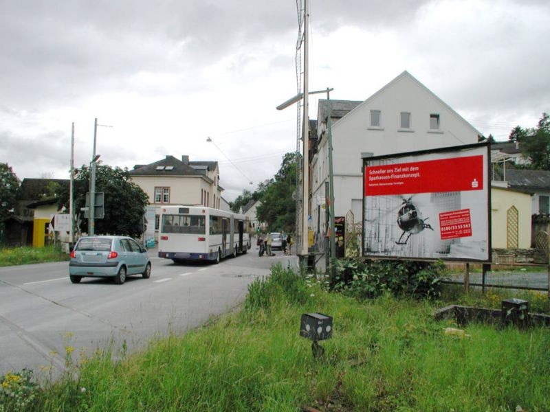 Aarstr. Nh. Bahnhofstr./Bahnüberg. B54