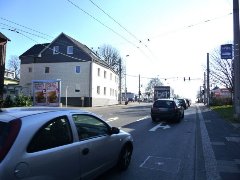 Gräfrather Str. 159 quer B224