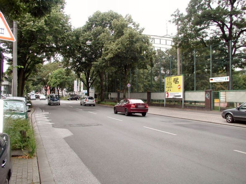 Duisburger Str. geg. 500 li.