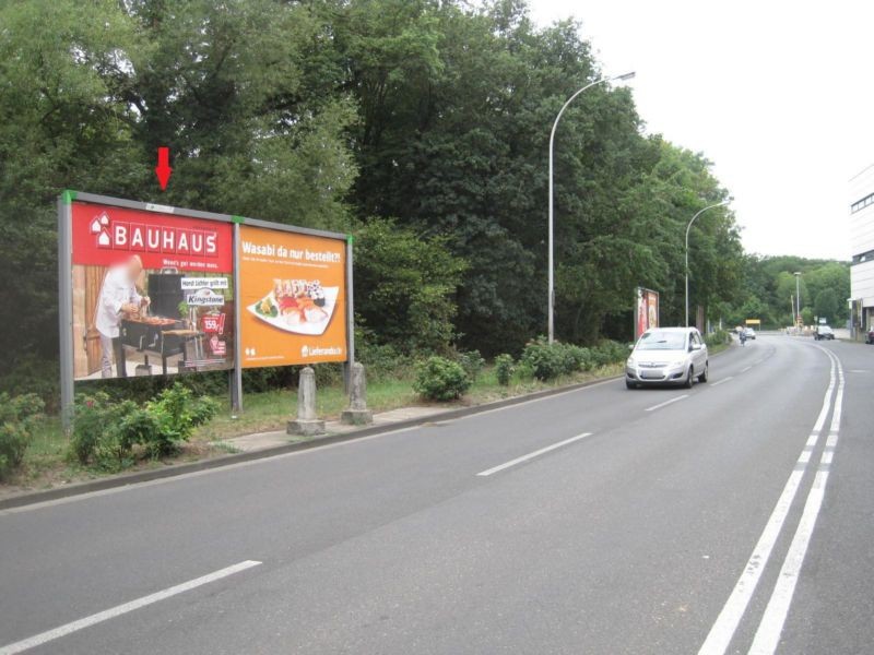 Am Hessen-Center geg. Anlieferung