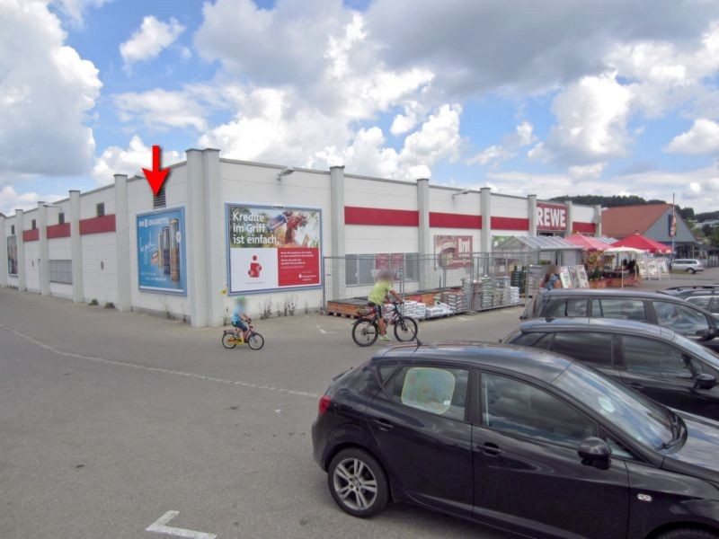 Römerstr.   2/Rewe Einf., 2. Sto. re.