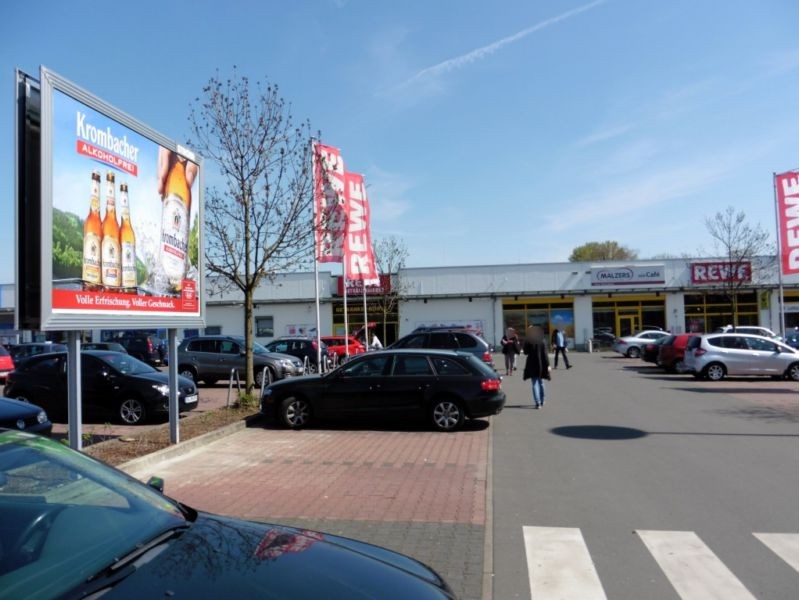 Borsigstr.   2-6/REWE geg. Getränkemarkt Si. Einf.