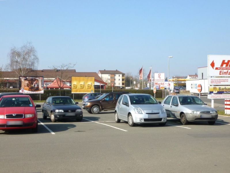 Konrad-Adenauer-Str. 1 (HIT re.)