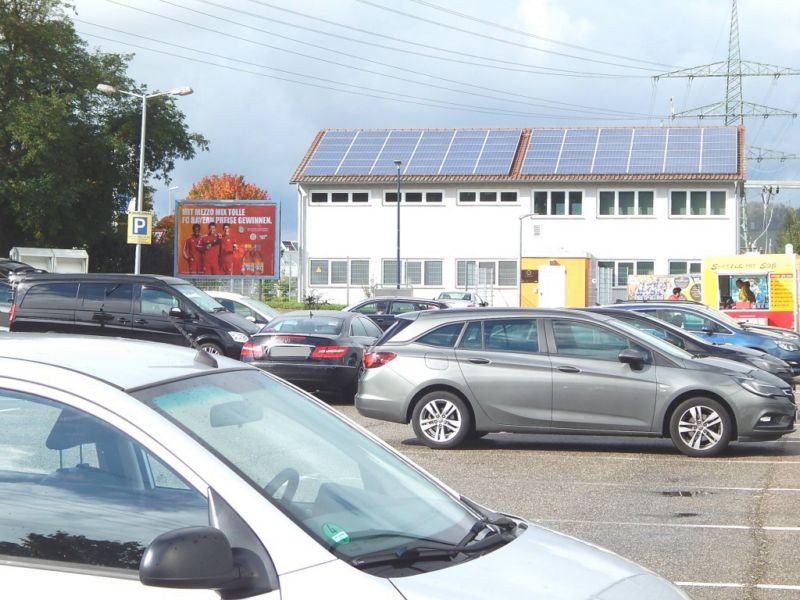 Danziger Str. 2 (EDEKA gg. Tankstelle)