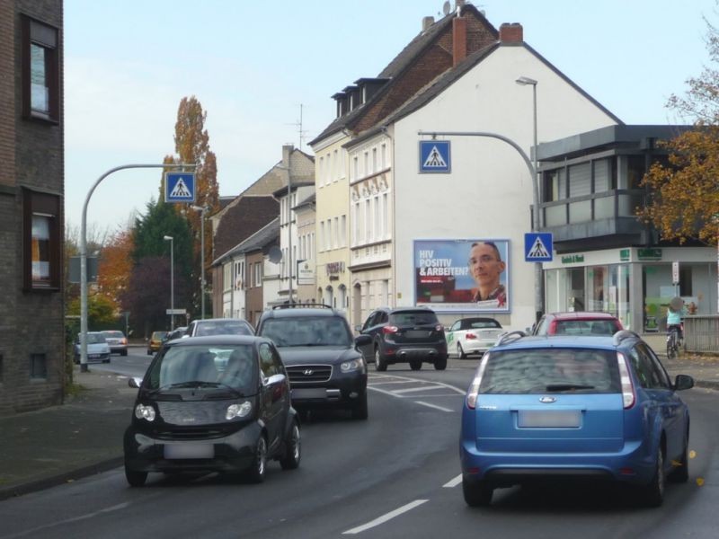 Ruhrfelder Str. 7 re. quer