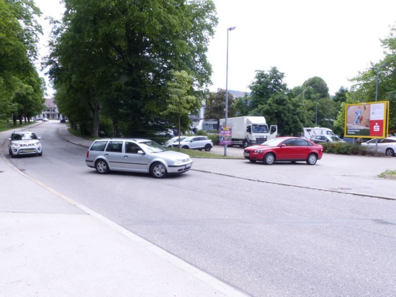 Sachsenkamer Str.   3/Einf. Netto Si. Str.