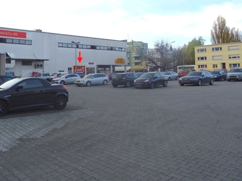 Kaiser-Wilhelm-Str.  11/Eing. Netto