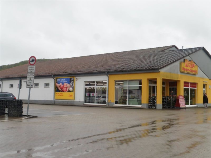 Gladenbacher Str.  15a/Eing. Netto