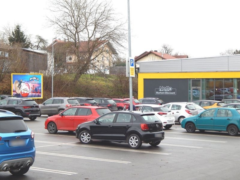 Passauer Str.  28/Einf. Netto