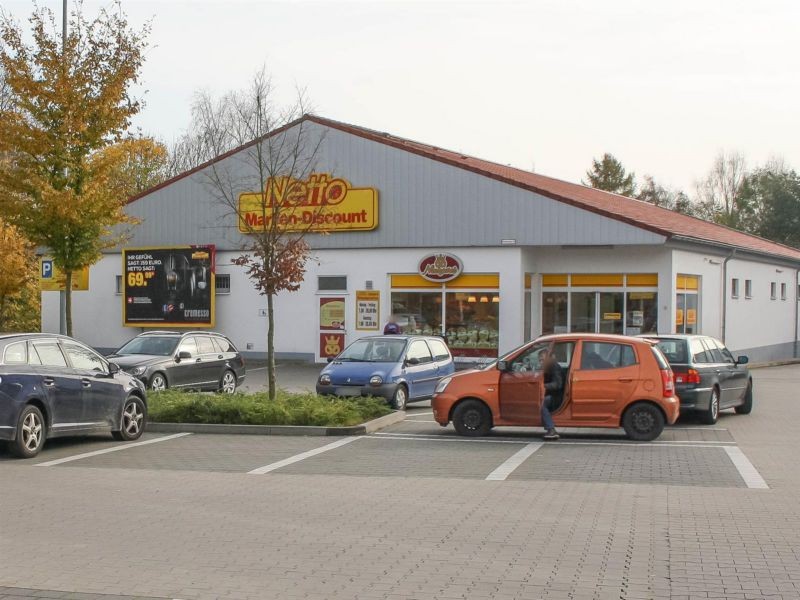 Zwischen den Wegen   1/Eing. Netto