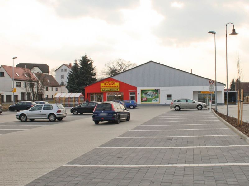 Grüner Weg   4/Eing. Netto