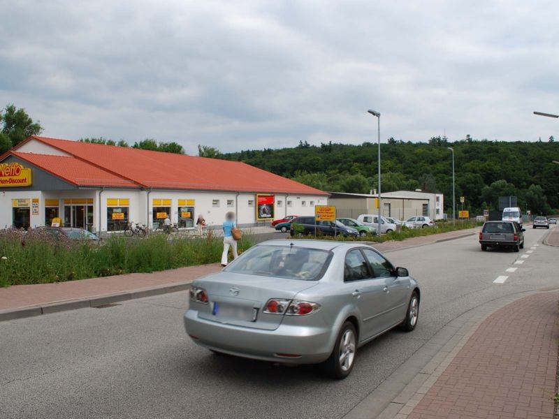 Industriestr.   7/Netto