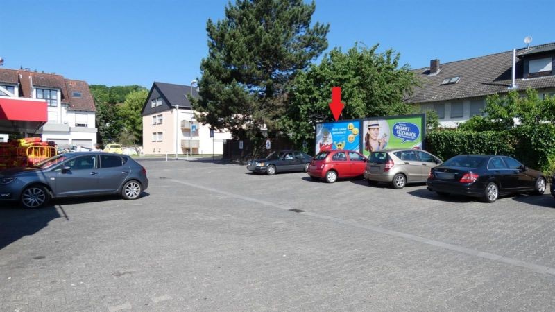 Oppenheimer Str.  67 (REWE PP)