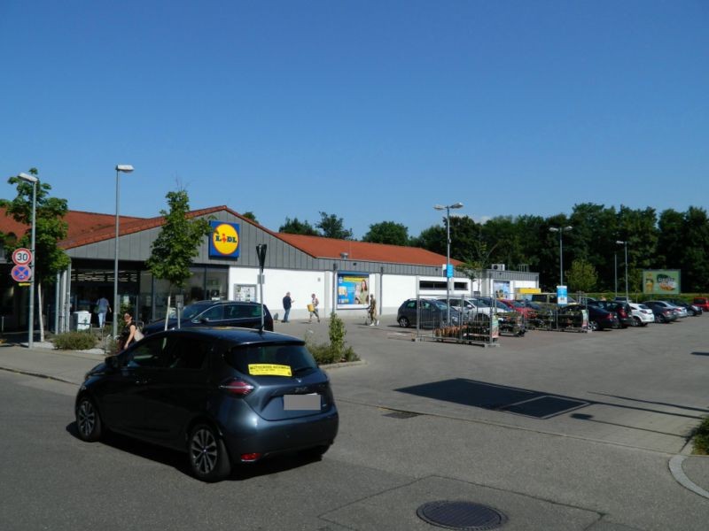 Oberensinger Str.  11 quer li./Lidl Si. Str.