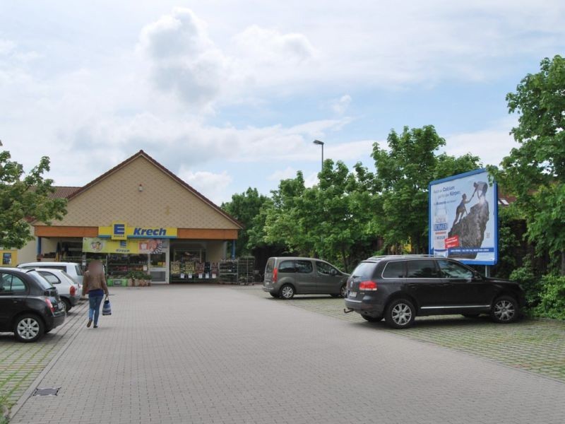 Schweigener Str.   4/EDEKA re. vom Eing.