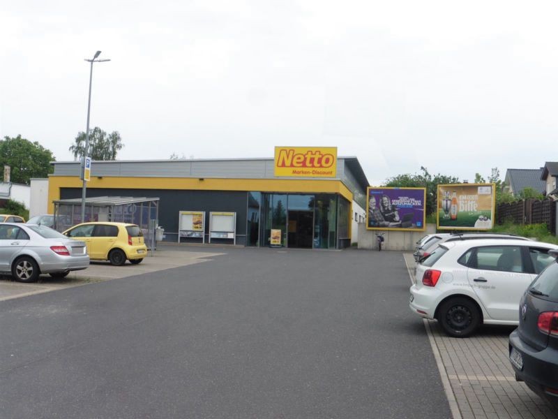 Pellenzstr. 114/Eing. re. Netto/Pos. 1