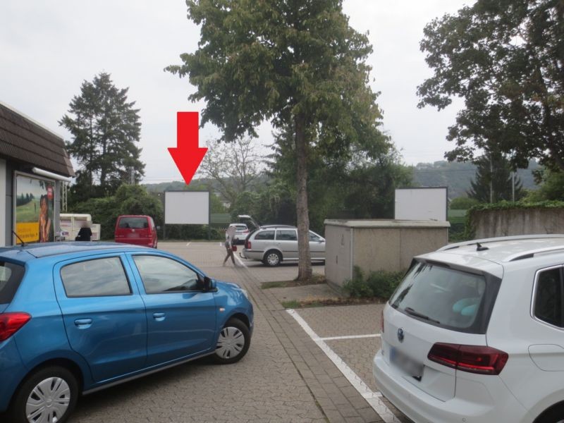 Gulisastr.  15/REWE PP/Sto. 1