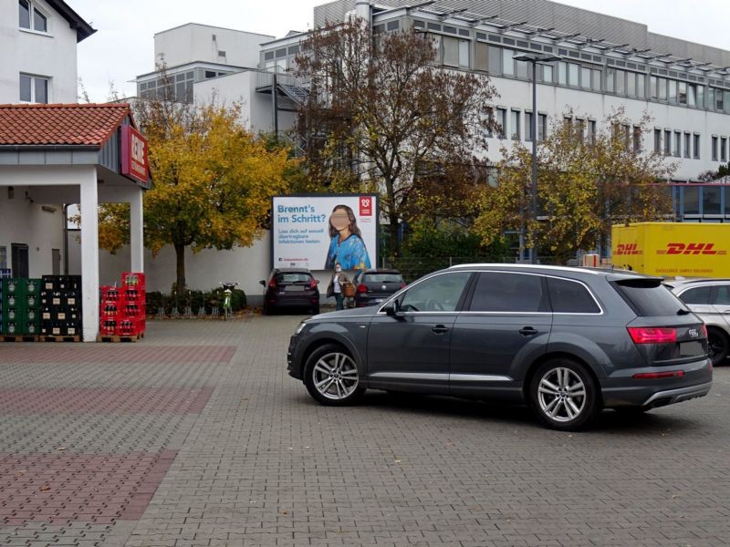 Zimmersmühlenweg/REWE/re. neb. Eing. GAM