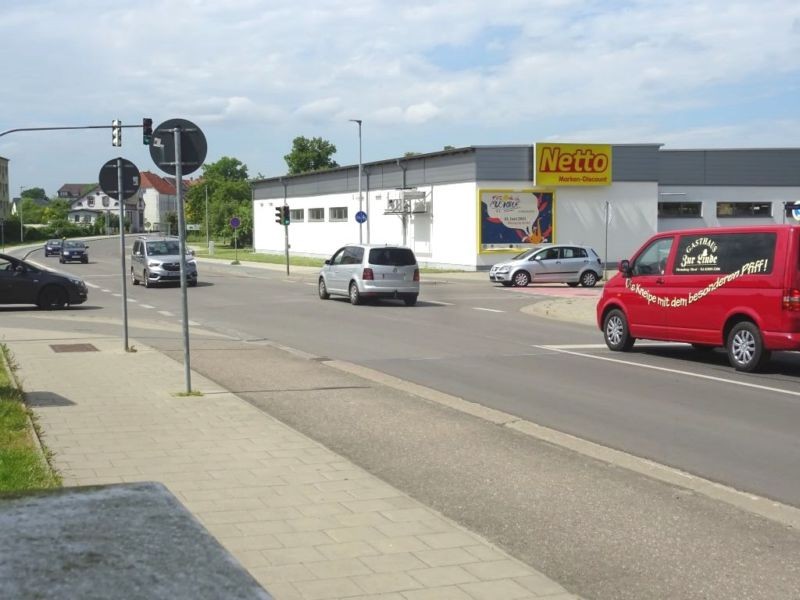 Wilhelm-Stolte-Str.  70 quer/Schulstr. Netto