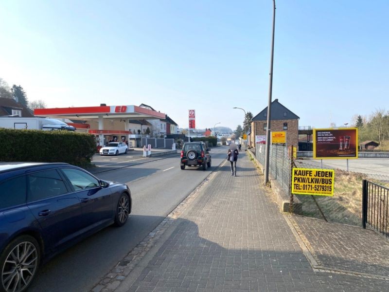 Kölner Str.  37 quer/Netto/We.re.
