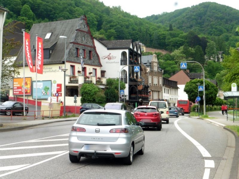 Sehler Anlagen  19 li. quer (B49)/Eing. re.