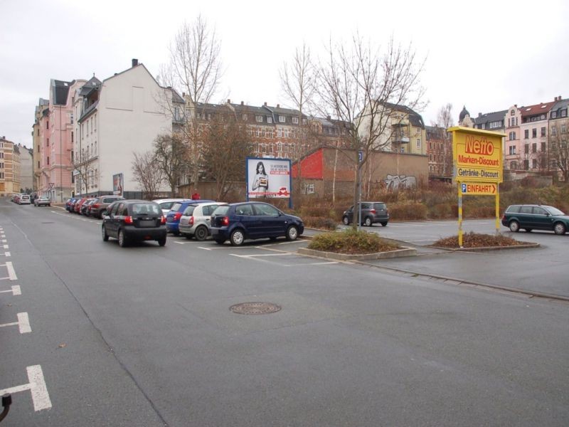 Schlachthofstr.  23 Nh. Jößnitzer Str. quer/Netto