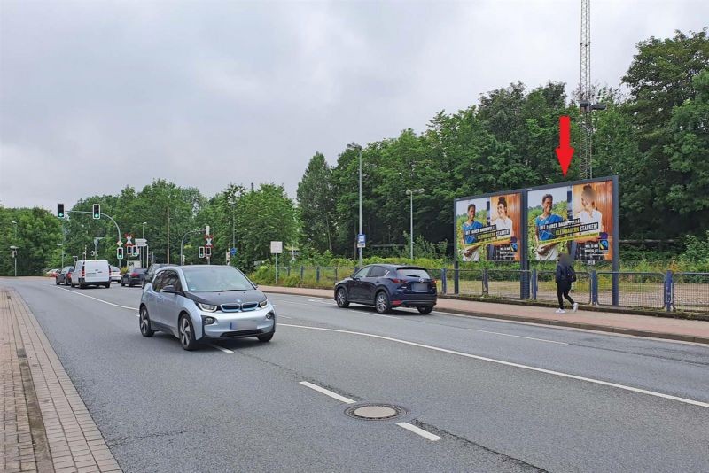 Hastenbecker Weg   3 geg. Einf. REWE