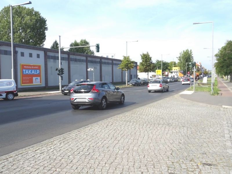 Rauchstr.  23/Hugo-Cassirer-Str./Netto