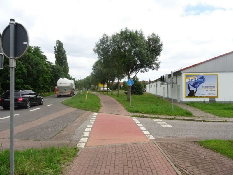 Calber Landstr.   3/Holländer Weg/Netto