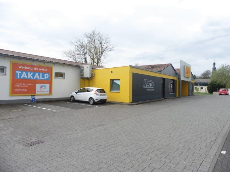 Lahnstr.  39/Eing. li. Netto