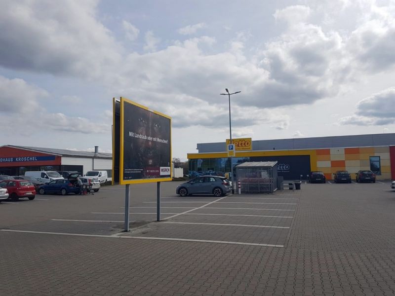Kapellenstr.  60 quer/Netto/We.re.